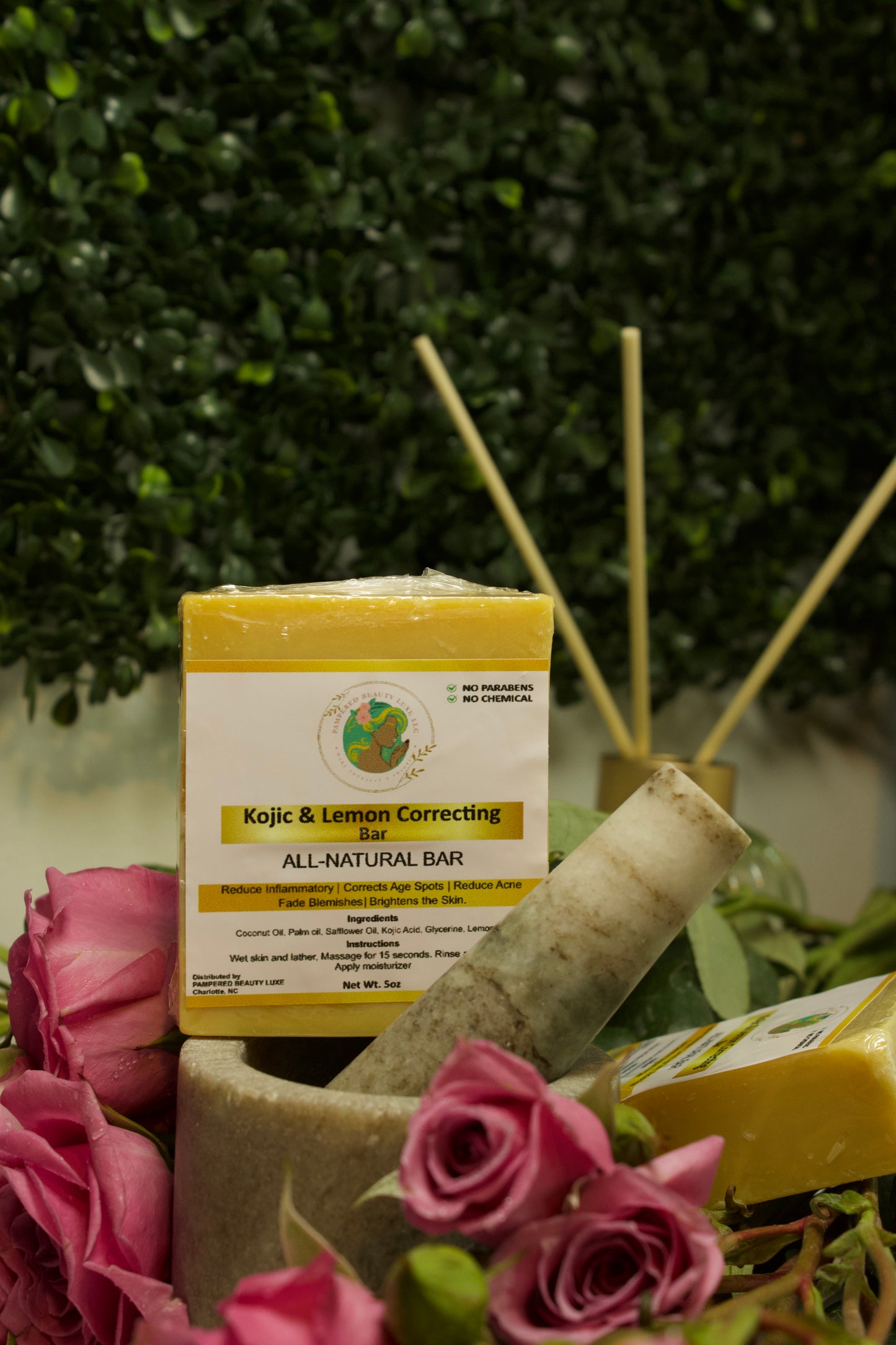 Kojic and Lemon Correcting Bar